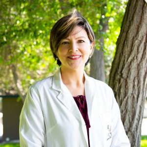 Dr. Sarah Müller